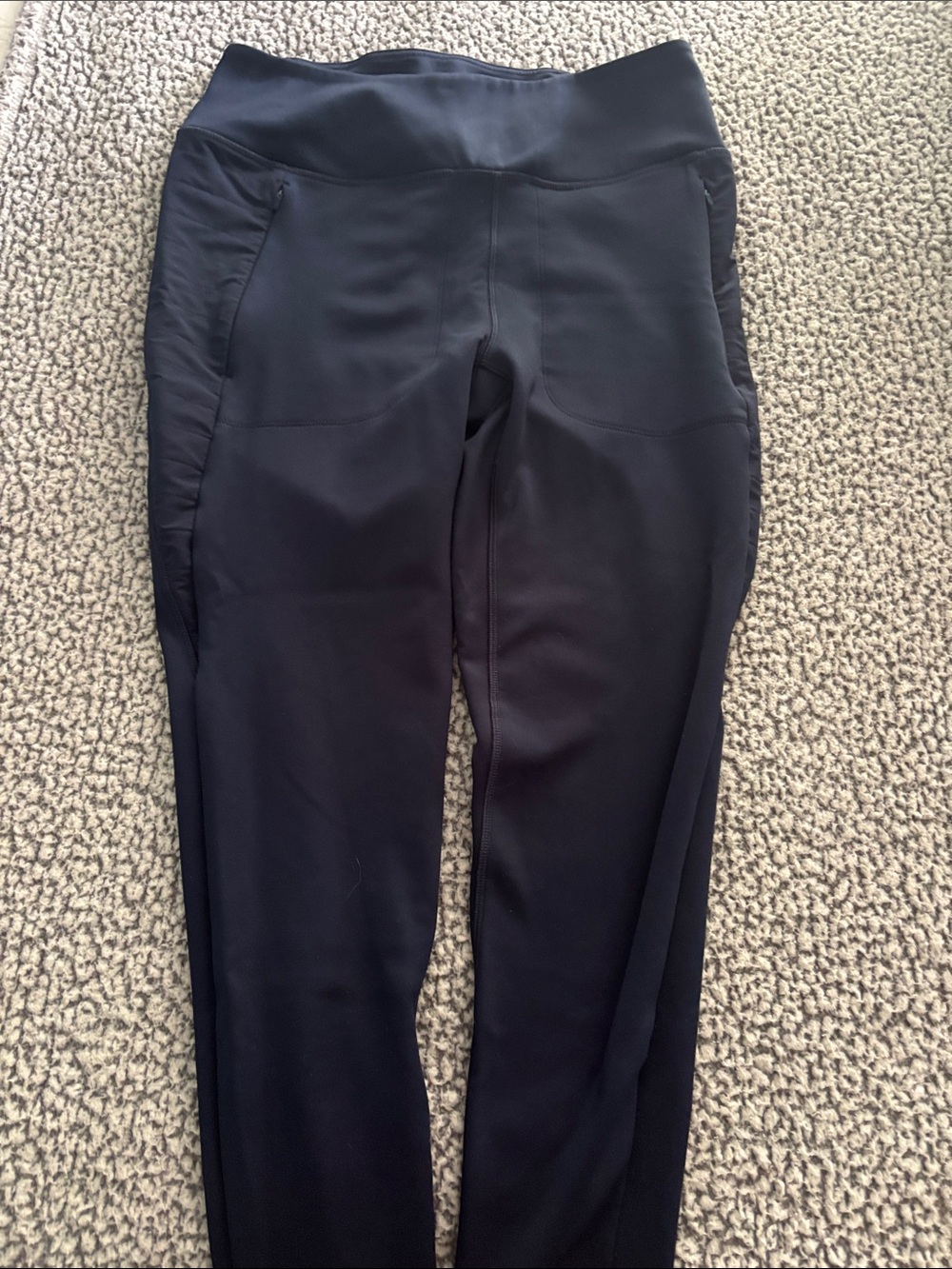 Spyder Navy Blue High-Rise Leggings with flannel lining for extra warmth.